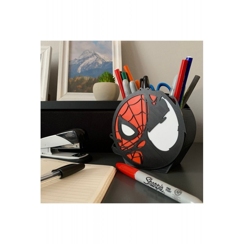 Spiderman ve Venom Masaüstü Kalemlik